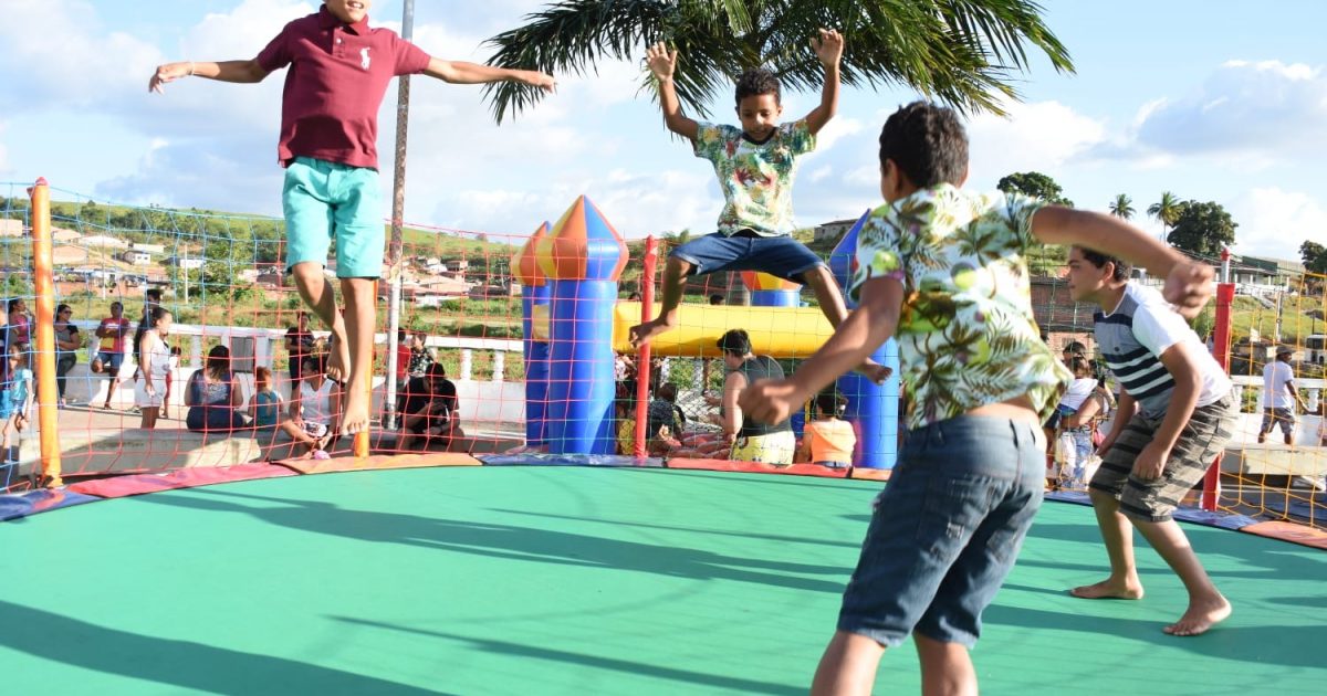 FREE PLAY realizou festa das crianças