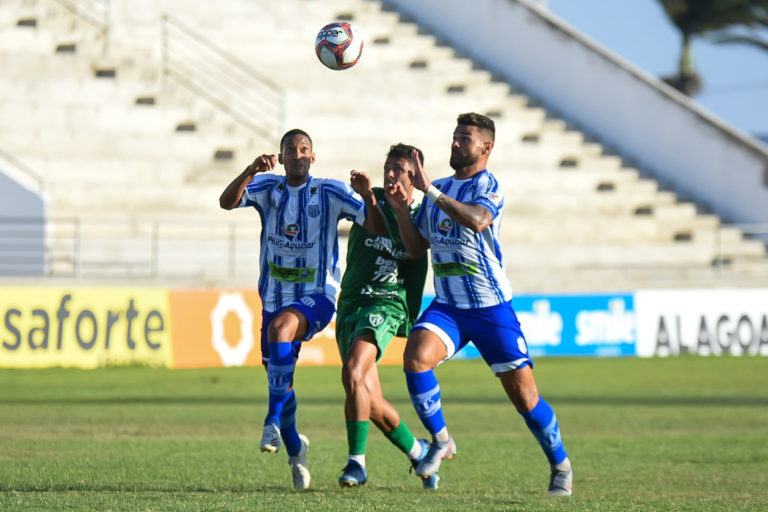 Zé Carlos marca, e Murici conquista primeira vitória no Campeonato Alagoano