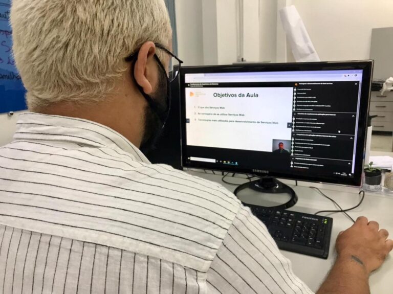 Governo de Alagoas lança programa com 100 vagas de emprego na área de tecnologia