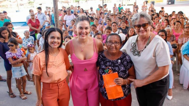 Prefeita Angela Vanessa celebra o dia da Mulher ofertando diversas atividades as mulheres lajenses