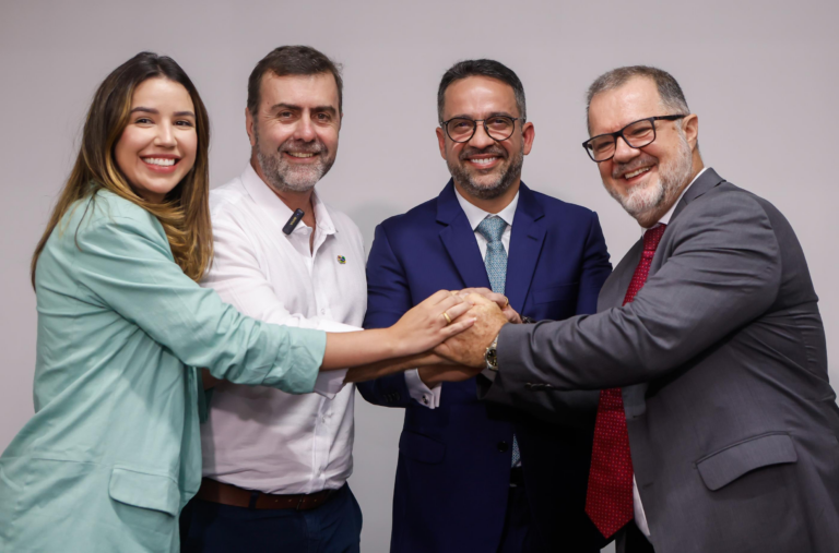 Consórcio Nordeste e Embratur firmam acordo para impulsionar o turismo na região