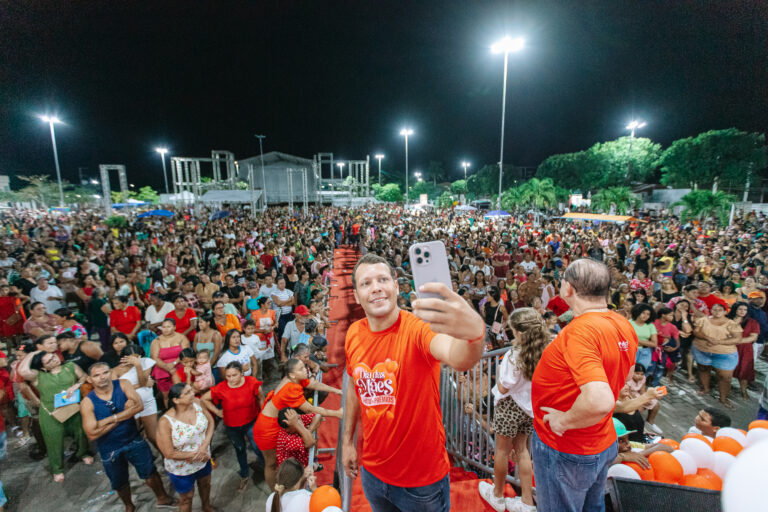 Remi Filho homenageia mães muricienses com sorteio de prêmios
