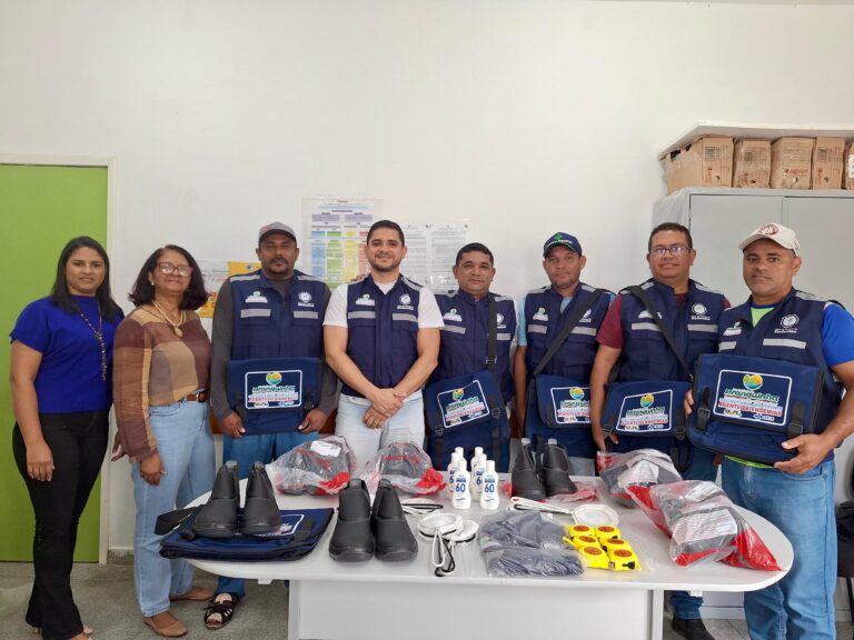Saúde de Branquinha entrega novos fardamentos e EPIs aos Agentes de Saúde, Endemias e Vigilância Sanitária